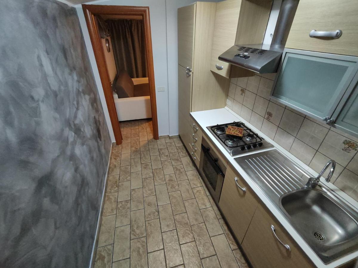 Sicily Travel Apartment'S 4 Giardini Naxos Luaran gambar